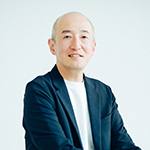 金沢21世紀美術館館長 鷲田 めるろ