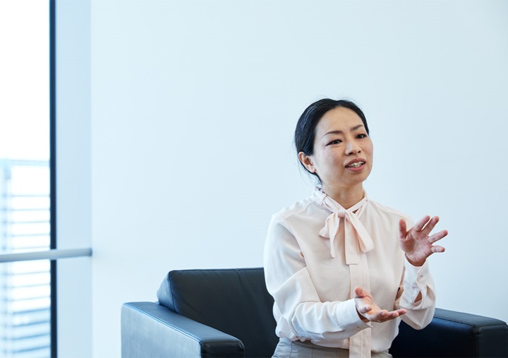 Dr. Ayako Onzo, Neuroscientist.